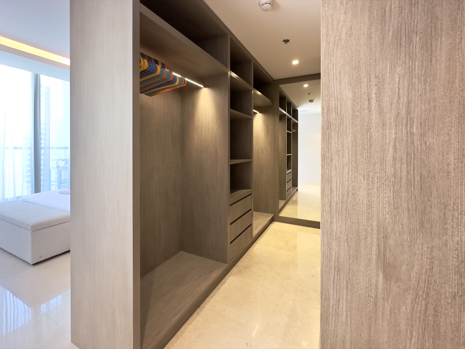 Elegant & Spacious 2BR - 11