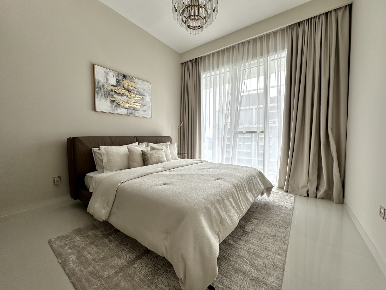 High Floor 1BR - 2