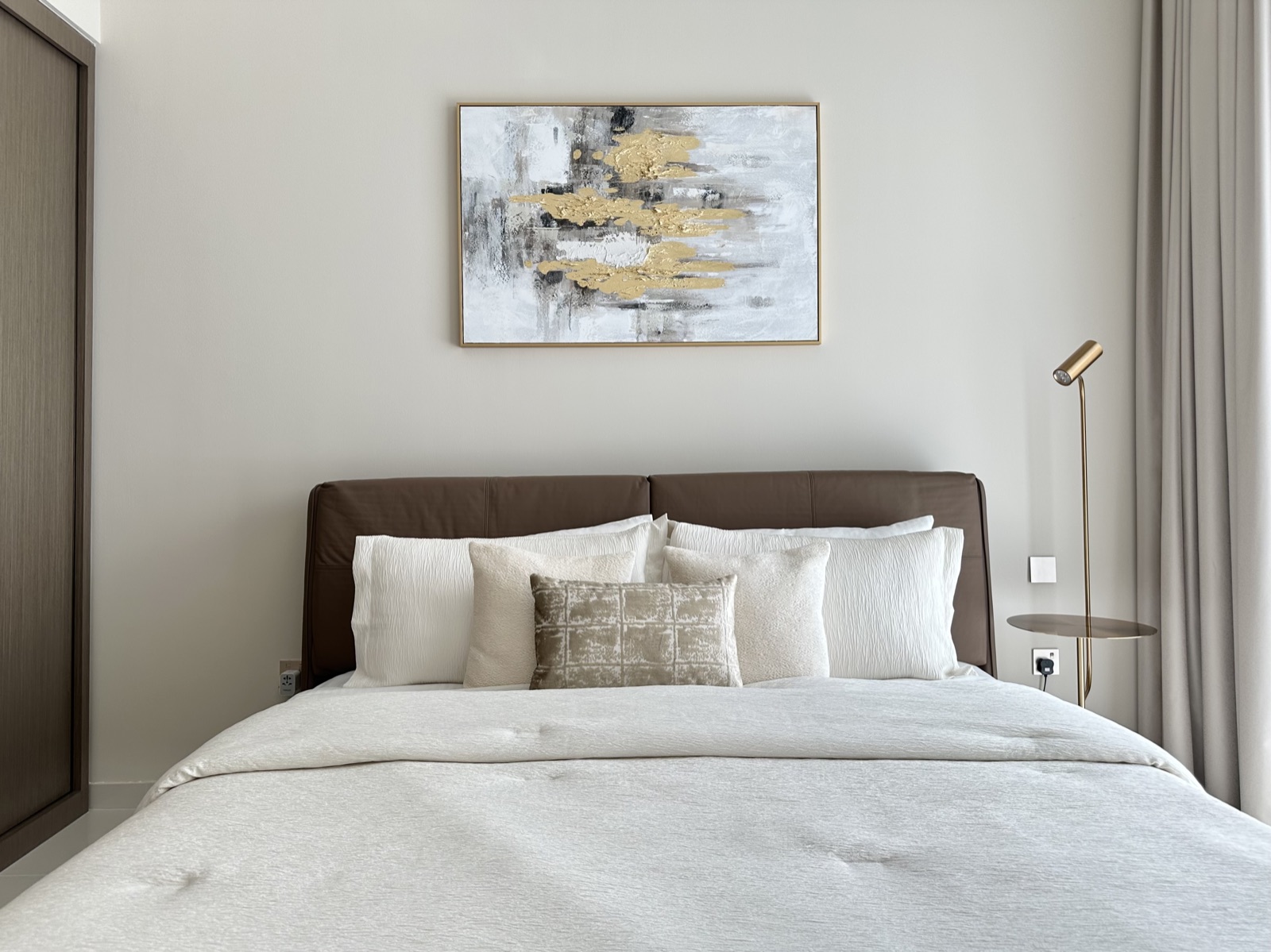 High Floor 1BR - 3