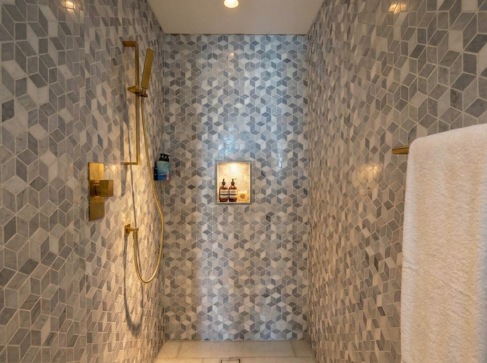 FIVE Residences 2BR - 9
